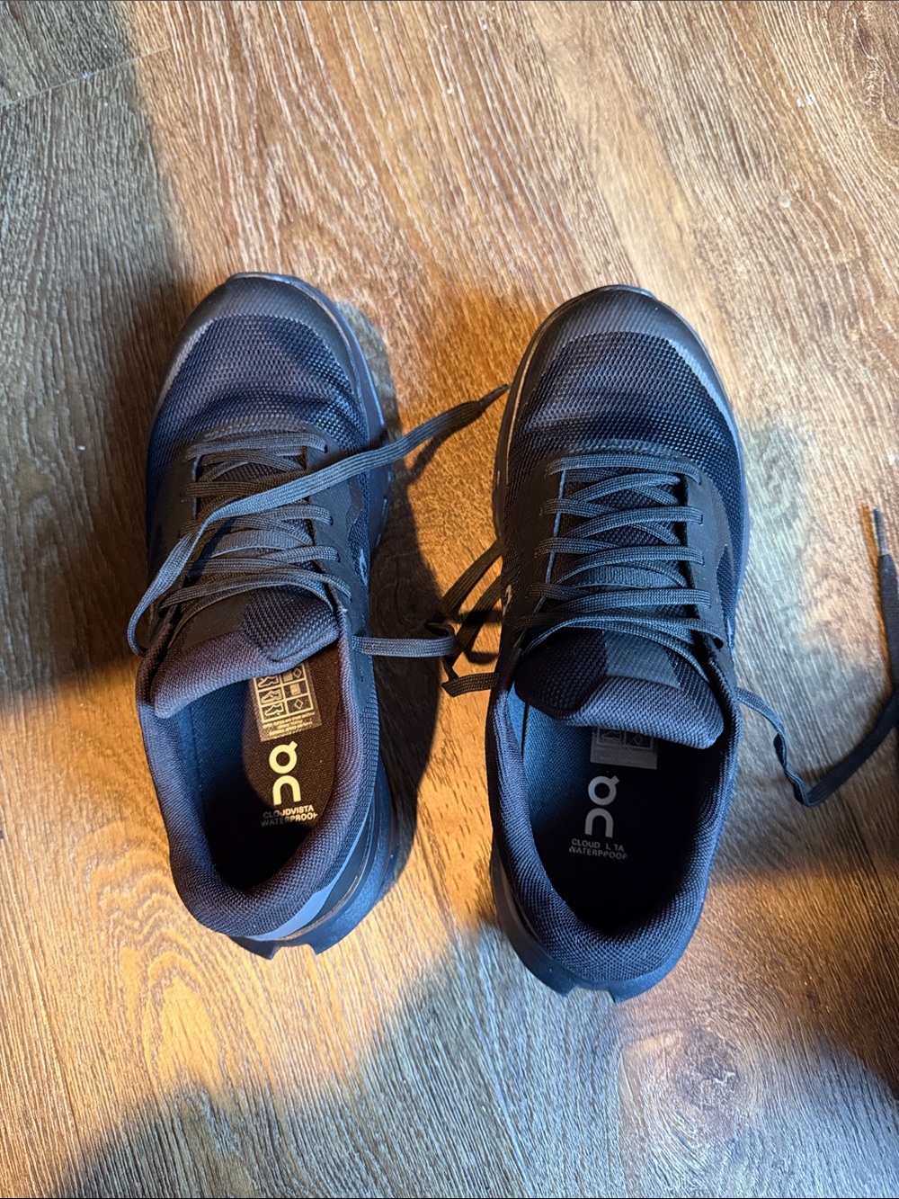On Running Men's Black Athletic Running Shoes